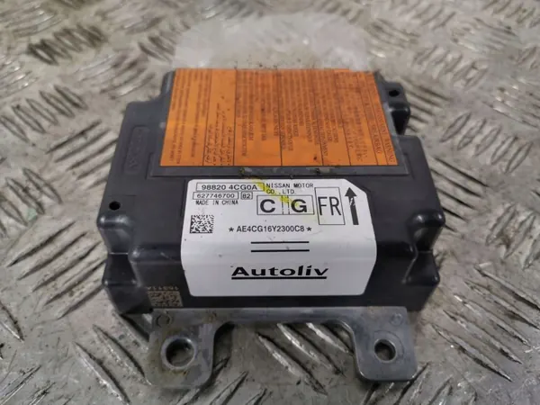 Nissan Airbag-controller OEM FBZ13171 - Gebruikt image 3