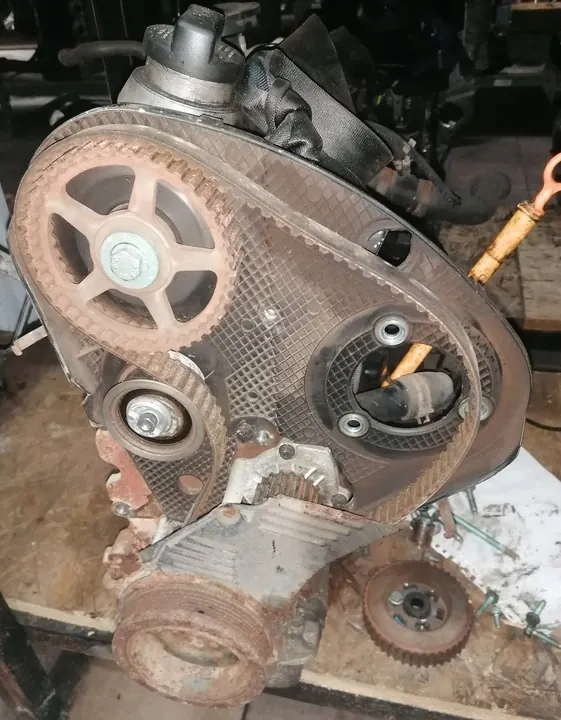 SEAT IBIZA III 1.9 SDI Moottori Alastomana image 3