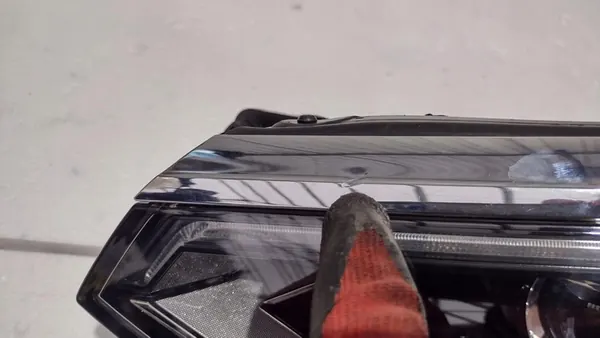 VW Passat B8 Lift Etuvasen ajovalot Full LED IQ Light image 5