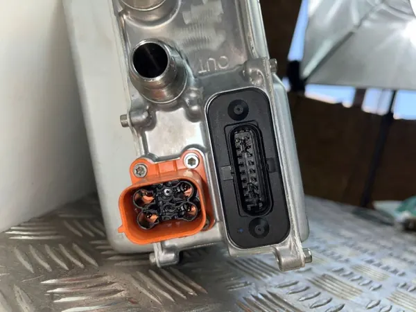 Onduleur Jeep Compass OEM DAP7225ACBA d'occasion image 3