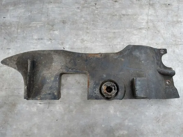 CHRYSLER 300C DODGE CHALLENGER Onderbodbescherming Links Achter 04780809AD image 2