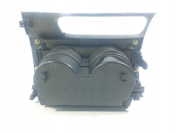 Handschoenenkast Mazda 6 2002-2008 OEM M1S223 MAR 00018757 image 4