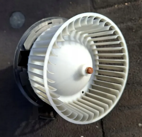 Begagnad värmefläkt OEM EE795002 Smart 453 image 5