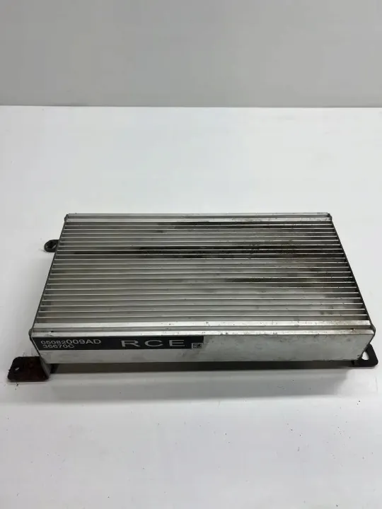 OEM 05082009AD Ljudförstärkare för Chrysler Pacifica image 2