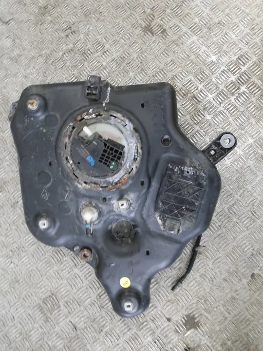 Réservoir AdBlue AUDI A6 C7 4G 3.0 TDI image 4