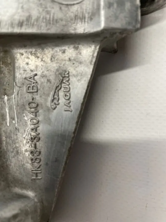HK833A040BA Halfassteun voor F-PACE VELAR image 4