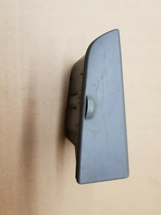 OEM 1T0857301A Achter tunnel asbak voor Volkswagen Touran image 2