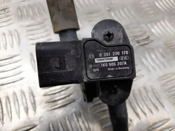 Tuyau de vide PORSCHE PANAMERA (970) 3.6L 2011 OEM image 10