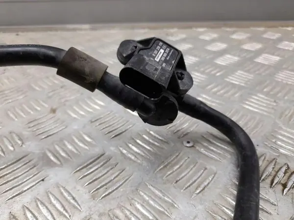 Tuyau de vide PORSCHE PANAMERA (970) 3.6L 2011 OEM image 8