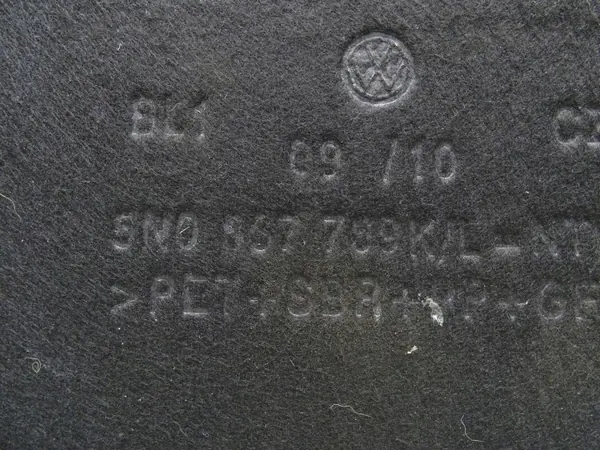 Étagère coffre arrière OEM 5N0867789K pour VW Tiguan I image 6