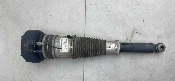 Bakre luftfjädring vänster OEM 4H0616001M Audi A8 D4 image 2