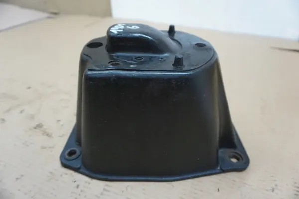 Nissan PATROL Y61 Varaupyöränpidike OEM 19016 image 5