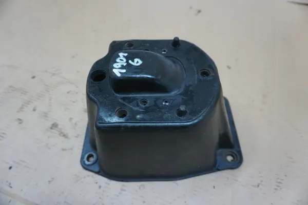 Nissan PATROL Y61 Varaupyöränpidike OEM 19016 image 6