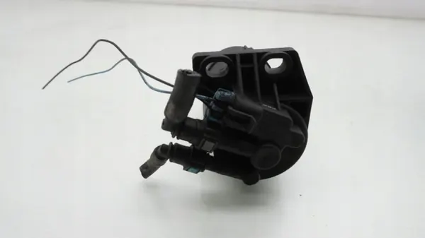 Volvo S80 I 2.4 D5 Bränslefilterhus OEM 30636249 image 4