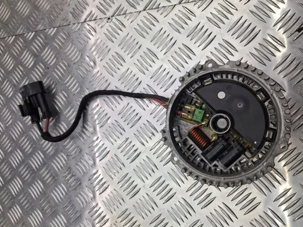 BMW Radiatorventilator OEM 7594611 F01 F10 image 2