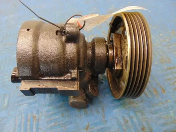 RENAULT CLIO II HB 1.2B Stuurbekrachtigingspomp 7700840105 image 2