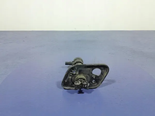 Strålkastartvättare vänster Audi Q7 II OEM 4M0955101A image 2