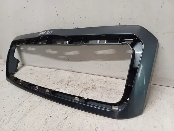 SKODA OCTAVIA 1 Front Grill Frame 1U0853661A image 4