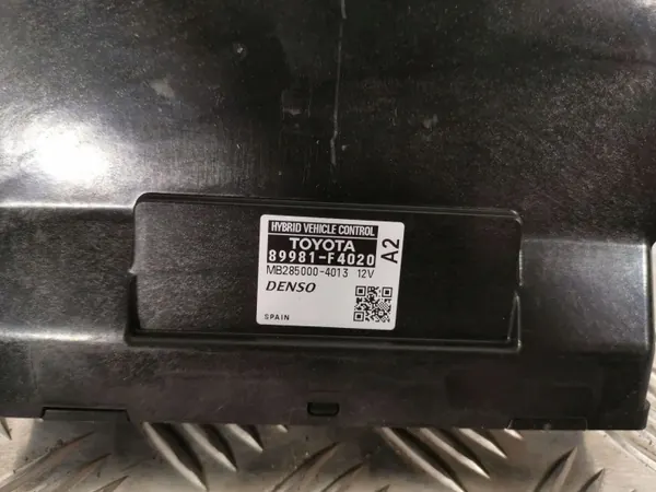 Toyota C-HR 2016 OEM Tietokonemoduuli - Käytetty image 3