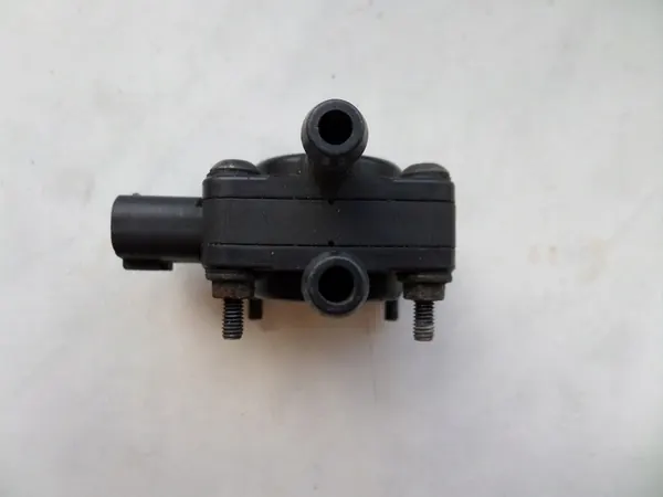 Sensor de pressão DPF Toyota Avensis 2.2 Diesel OEM 89480-12020 image 3