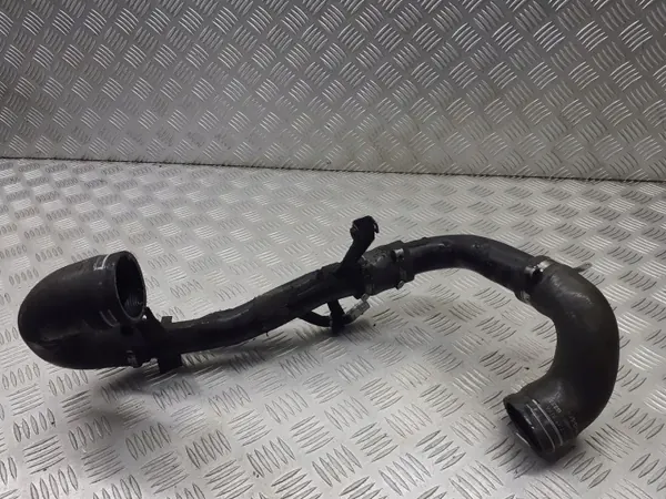 Tubo de Intercooler Usado para Fiat Croma II 1.9 JTD image 2