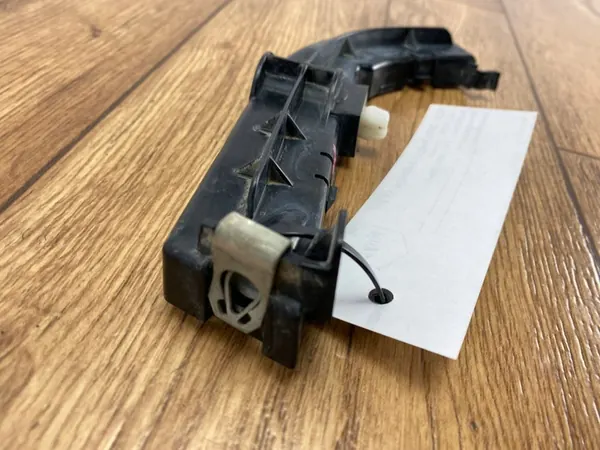 Deslizamento de montagem do para-choque Dodge Challenger 2015+ image 4