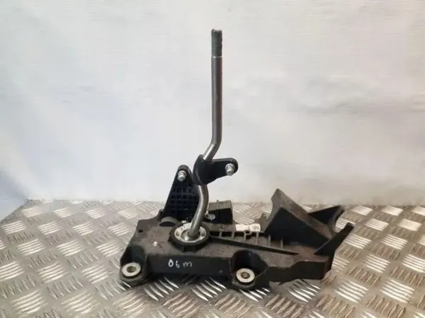 Pomo da alavanca de mudanças Ford Focus MK2 OEM 4M5R-7C453-DB image 2