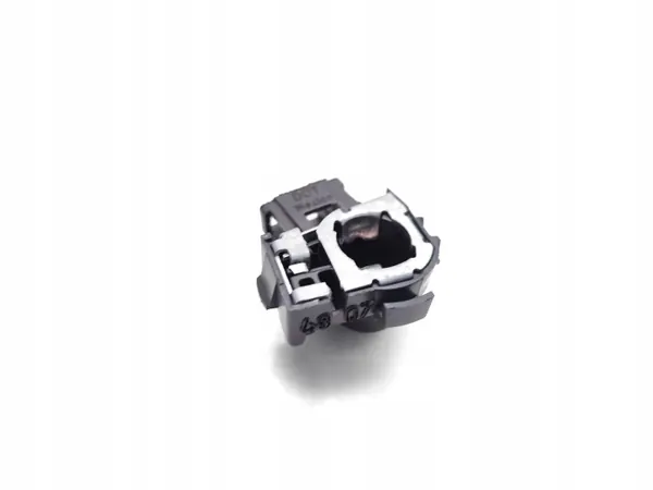 VW Jetta takavalolamppukanta OEM 1K5945259 Vasen puoli image 6