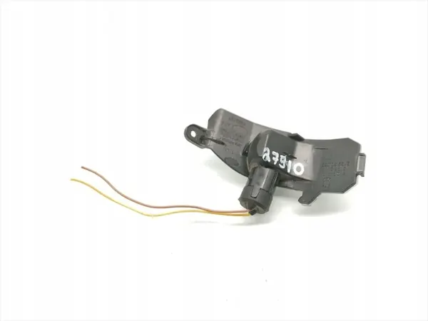 Indicador de espelho esquerdo Skoda Fabia 2017 image 3