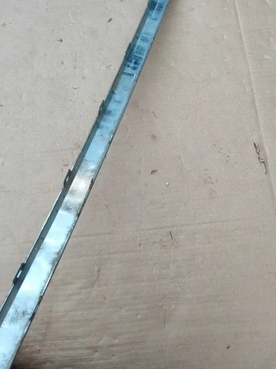 VW Touareg 7P6 10-18 Takapuskuri Kromi 7PP253835 image 10