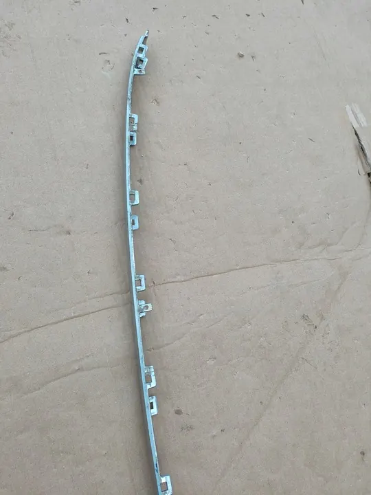 VW Touareg 7P6 10-18 Takapuskuri Kromi 7PP253835 image 4