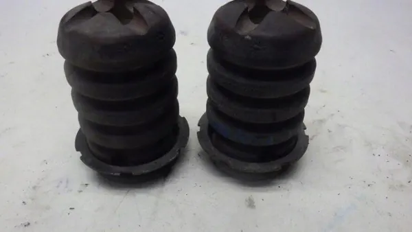 OEM 3 Pino de Mola Traseiro para Movano B 2.3 CDTI image 3