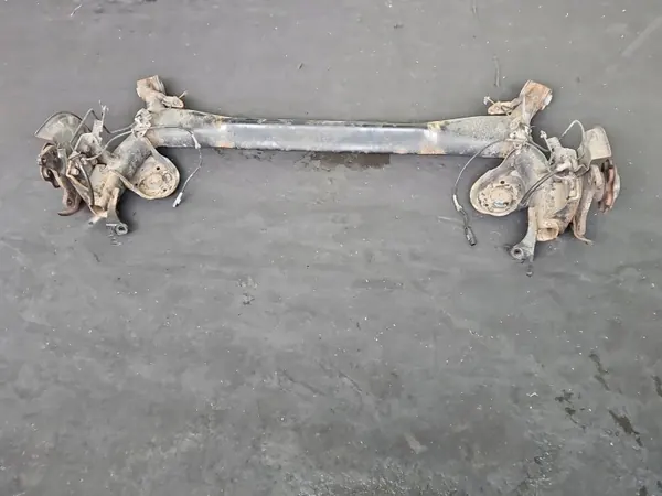 Poutre d'essieu arrière OEM IMPRK1548154 Renault Kadjar image 2