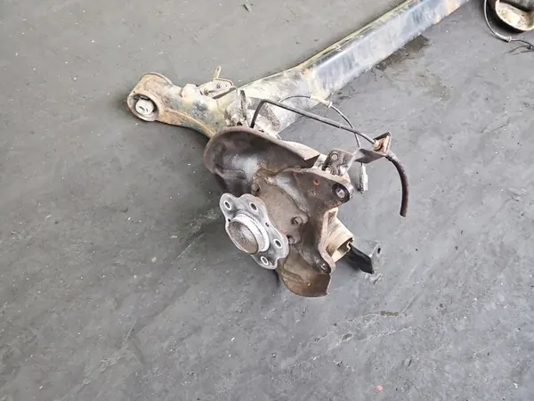 Poutre d'essieu arrière OEM IMPRK1548154 Renault Kadjar image 5