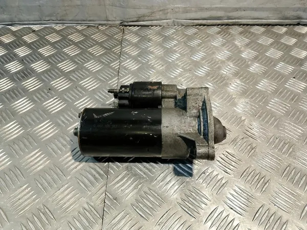 Motor de arranque Bosch 2.0 Citroen Xsara Picasso image 2