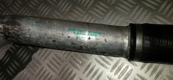 BMW E60 E61 Luftansaugschlauch Intercooler 7799401 image 10