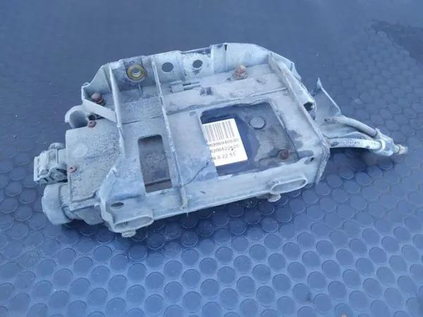 Handbromsmotor OEM 8200522625 för Renault Scenic II image 2