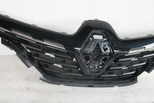 RENAULT CAPTUR II GRILL 623105565R image 4