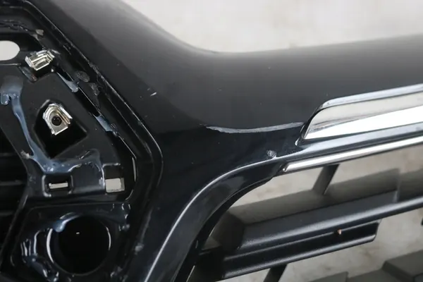 RENAULT CAPTUR II GRILL 623105565R image 8