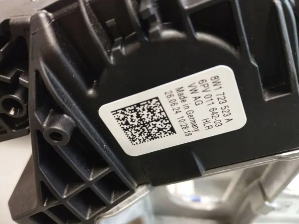 Pédalier d'occasion OEM 4K1723117 pour Audi image 3