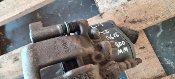 Audi A6 C6 Hintere Bremssattel L OE 4F0615403F image 5