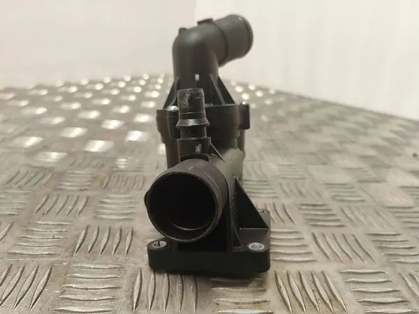 Carcasa de Termostato Renault Megane IV 1.6 dCi 110618527R image 4