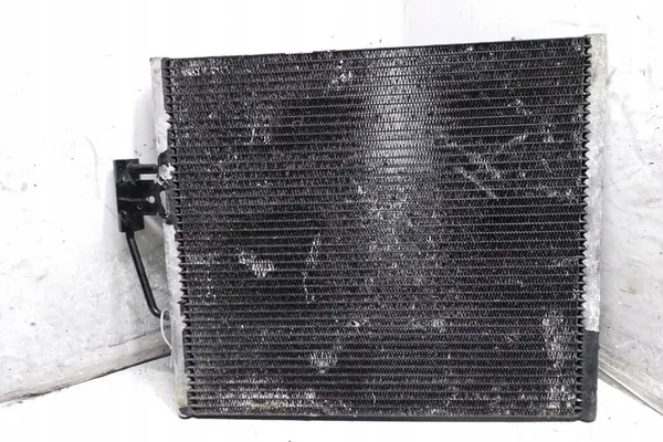 Ilmastointiradiaattori BMW 5 (E39) 2.0L Bensiini image 4