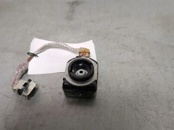 Reator Xenon Subaru OEM FBZ14556 - Usado image 4