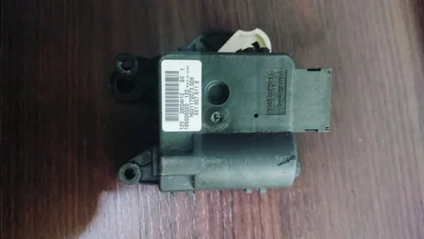 Lämmitysmoottori OEM 561907511B VW Passat B7 1.8 TFSI:lle image 2