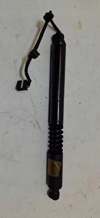 Tesla Model X Linker Heck-Türschließer OEM 106344000D image 2