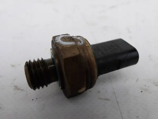 Oliedruksensor OEM 7592532 voor BMW F20 F30 Mini R56 image 2