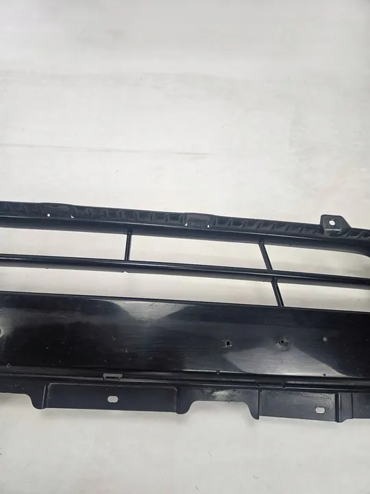 KIA SORENTO III 2014-2017 Etupuskuri Grilli 86560-C5010 image 4