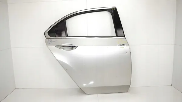 OEM 362998147 Höger bakdörr för Honda Accord VIII image 2