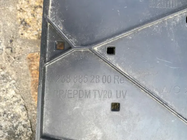 Mercedes E-luokan 238 pääntöpää OEM 2388852800 image 4